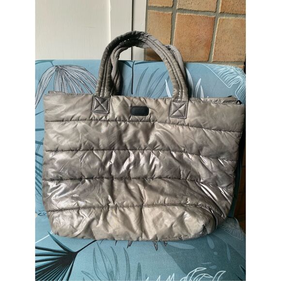 UGG Krystal Puffer SILVER GRAY Zipper Medium Tote Bag Purse - Picture 1 of 12